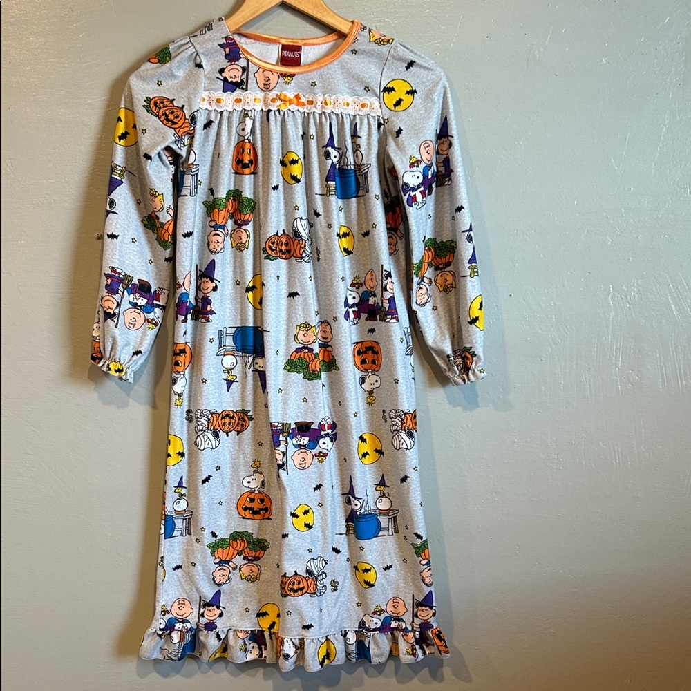 Peanuts Gray Nightgown with Colorful Cartoon Prints